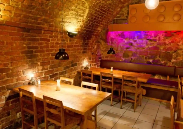 Radon nei Ristoranti: Cosa Fare per le Aree a Rischio